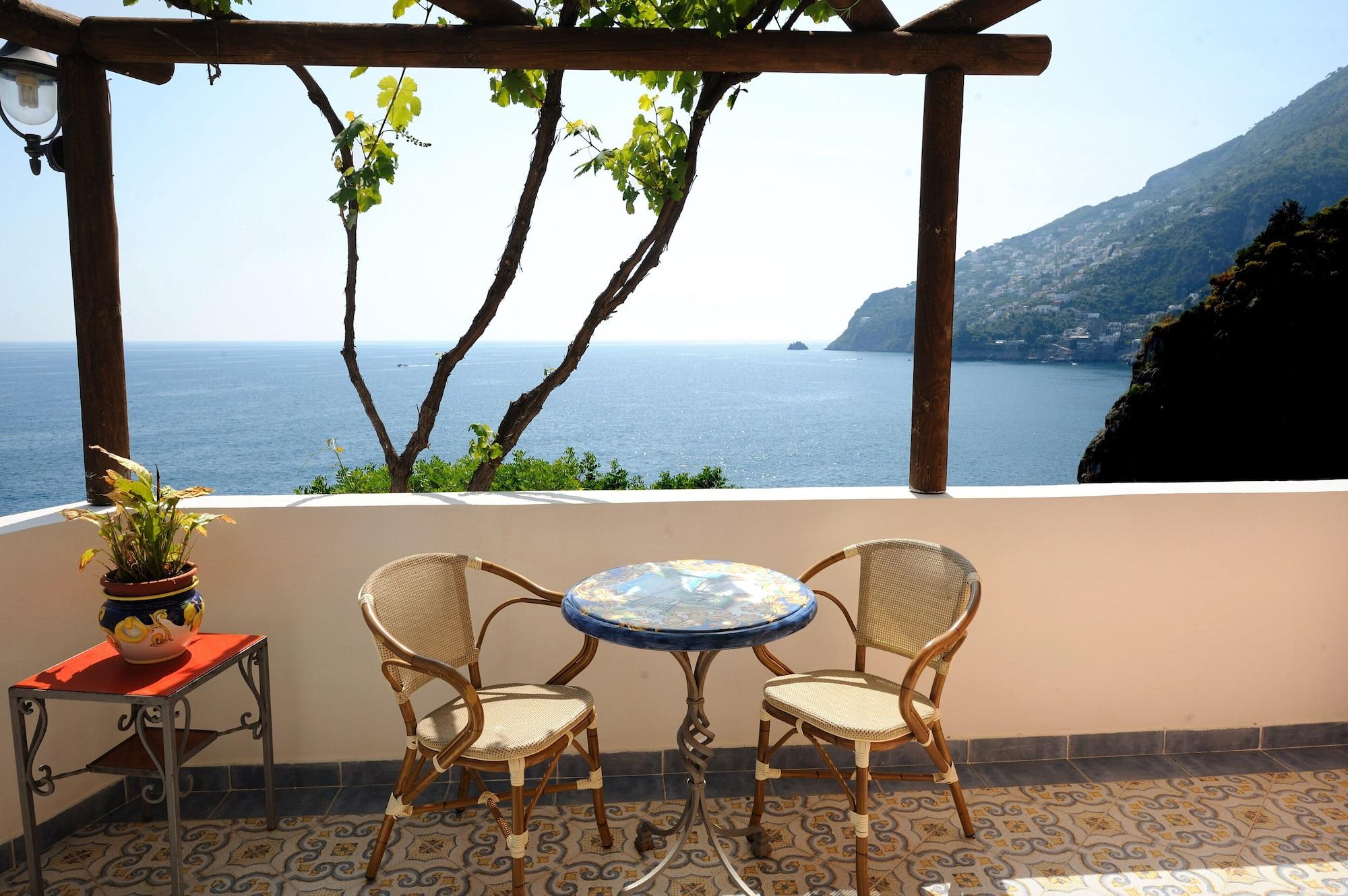 La Locanda Del Fiordo Furore Εξωτερικό φωτογραφία