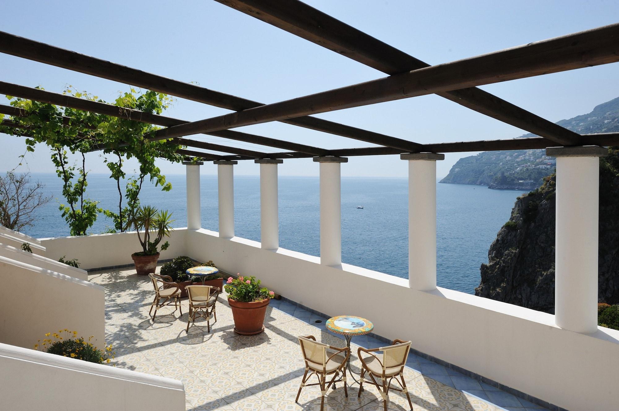 La Locanda Del Fiordo Furore Εξωτερικό φωτογραφία